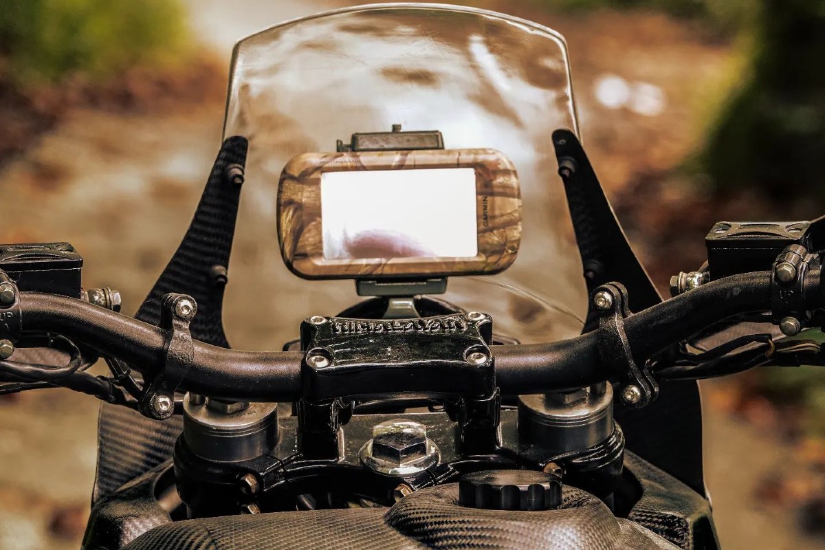 moto_exotica_ultimate_himalayan_royal_enfield_3
