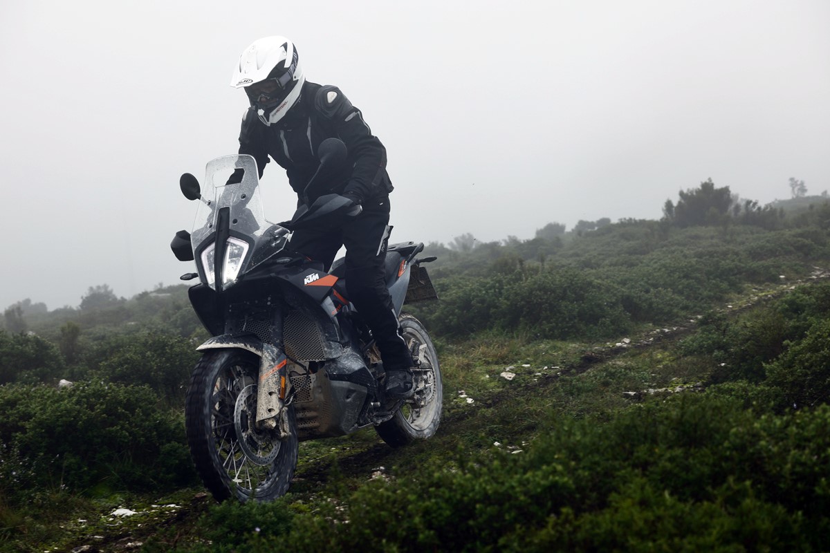 prueba_ktm_890_adventure_2023_05