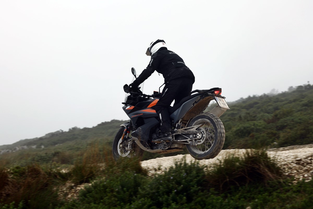 prueba_ktm_890_adventure_2023_11