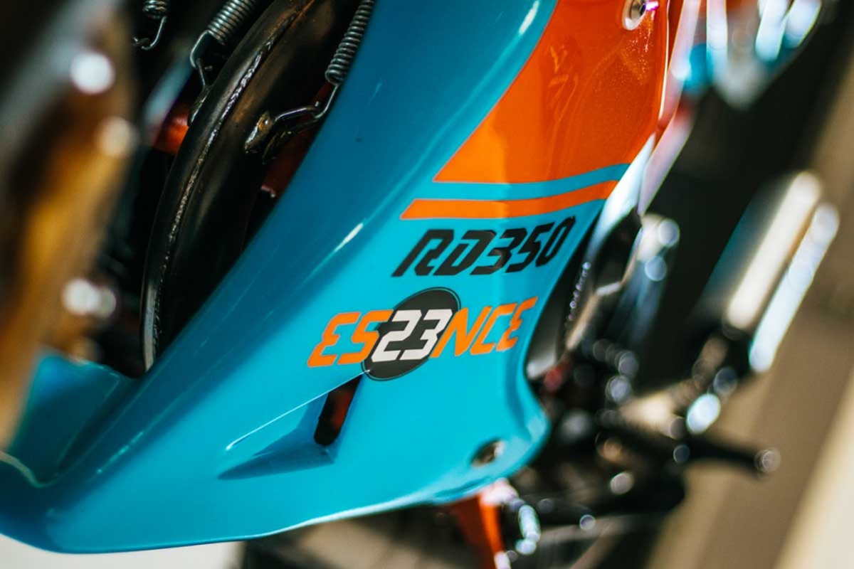 Yamaha RD350 #BOLT23 en detalle