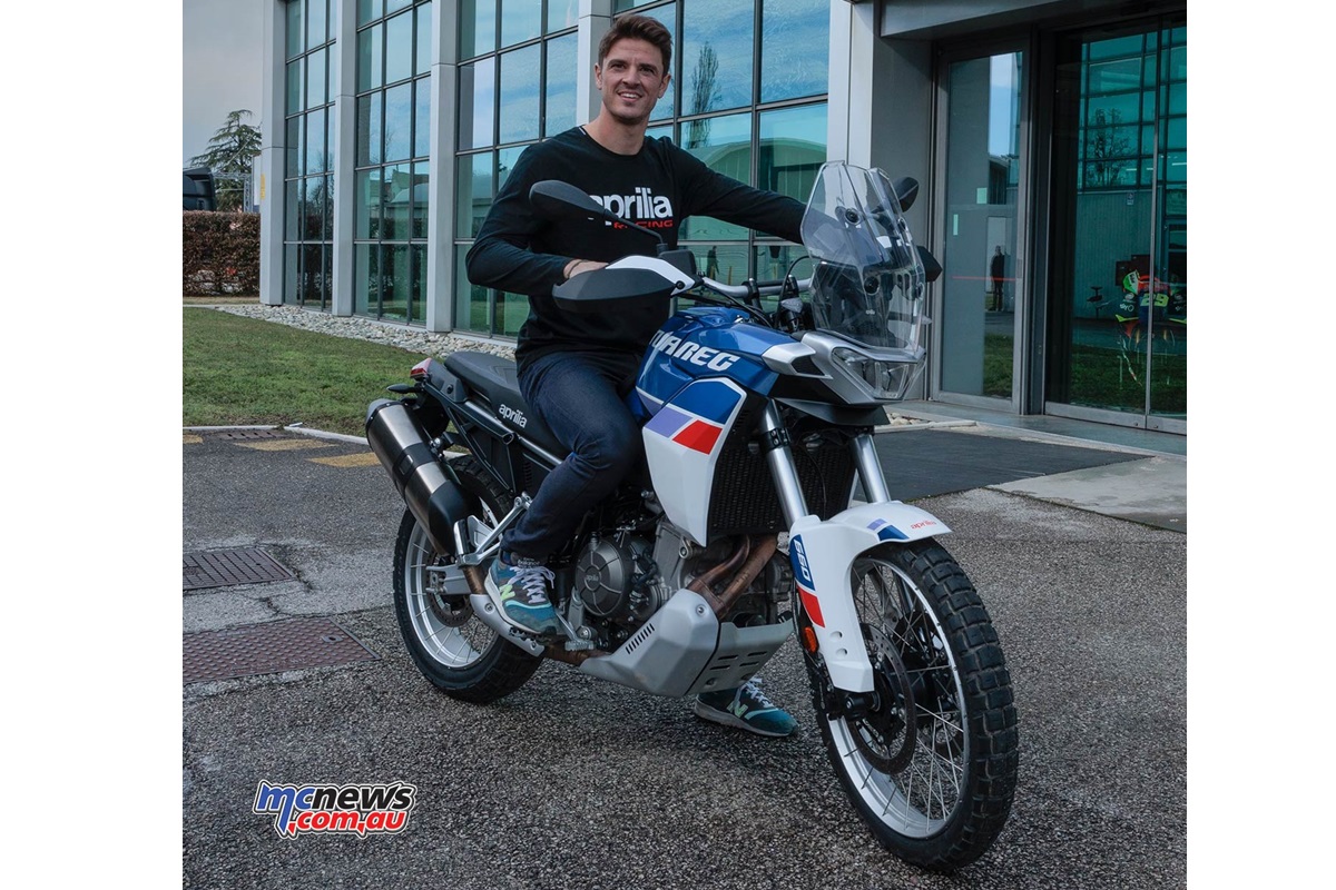Jacopo Cerutti encima de la Aprilia Tuareg 660