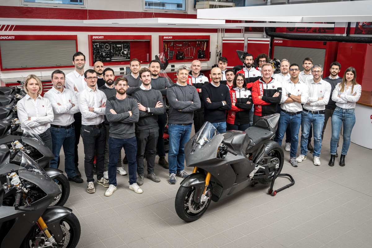 ducati_motoe_sop_01_uc472800_high