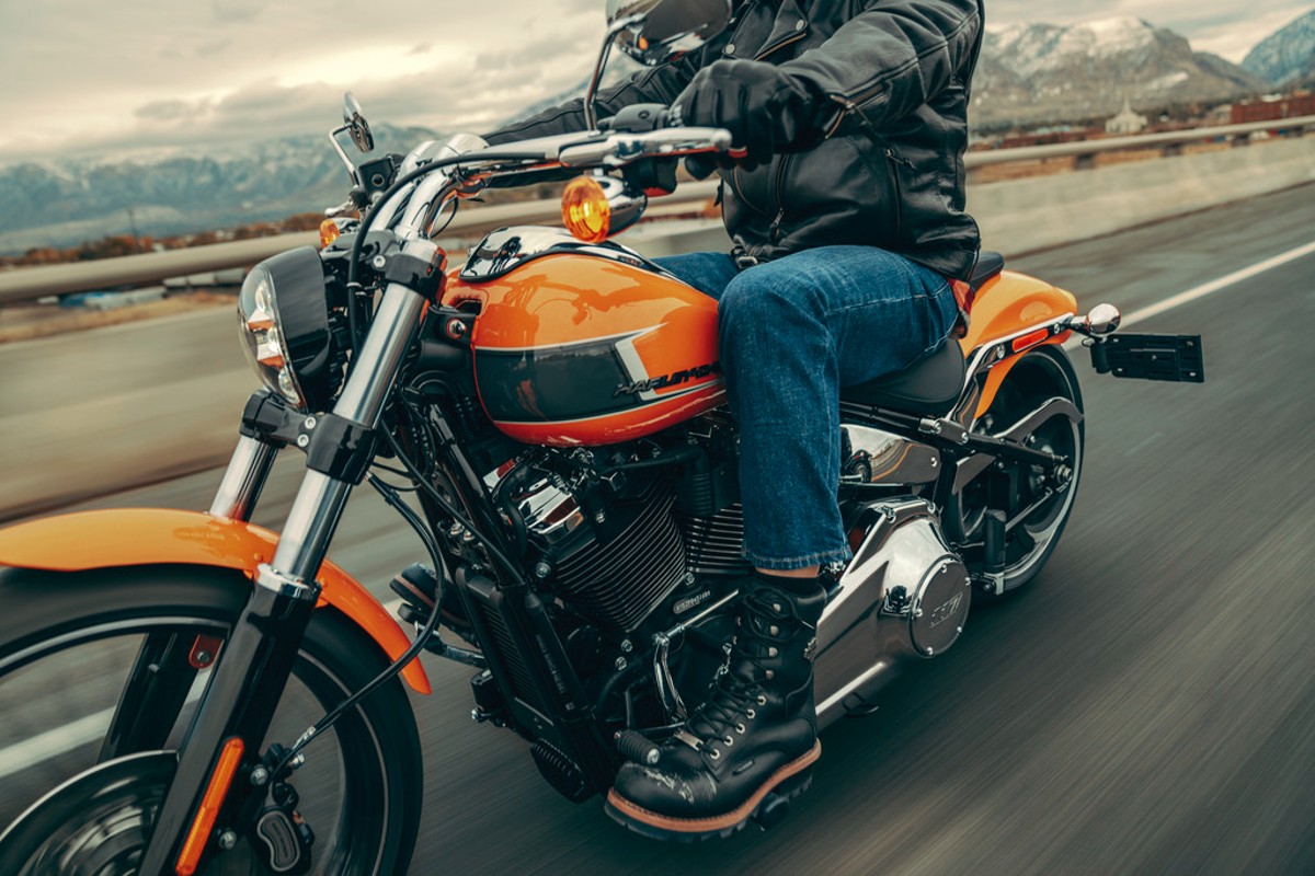 harley-davidson_breakout_117_2023_13