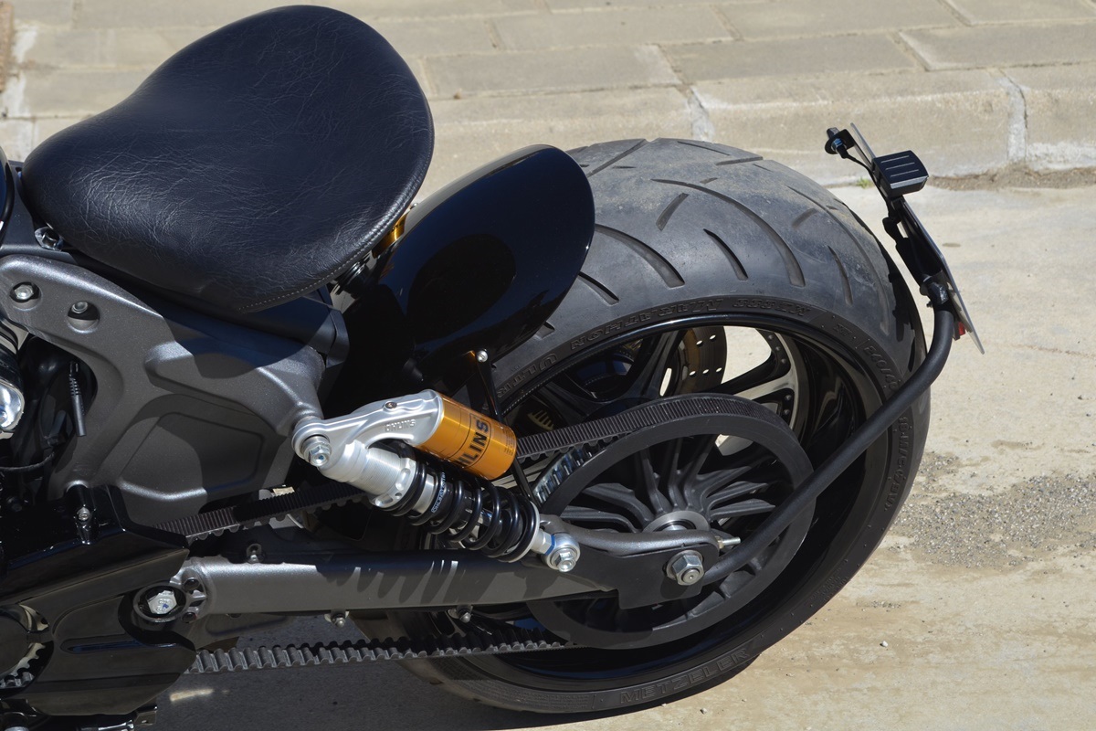 Indian Scout 240 Café Bobber en detalle