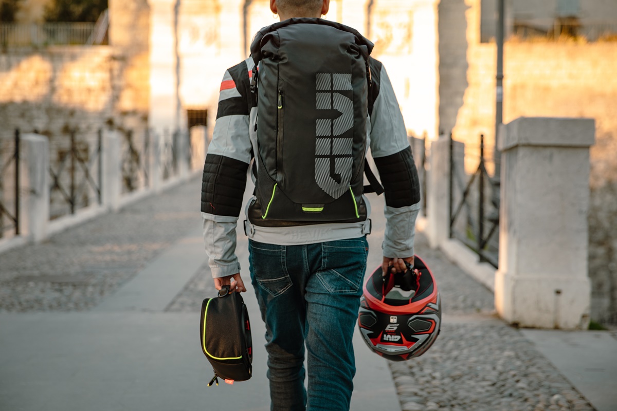 GIVI urban en acción