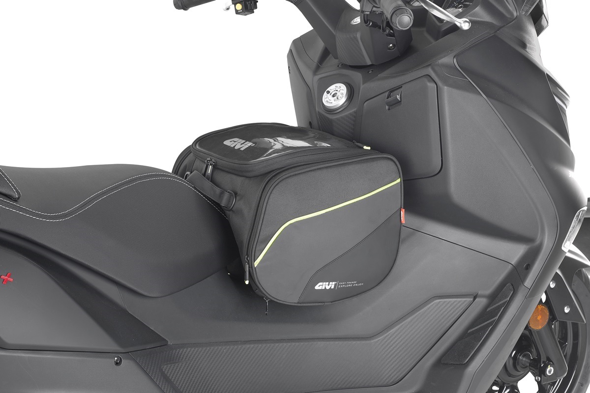 GIVI urban EA136