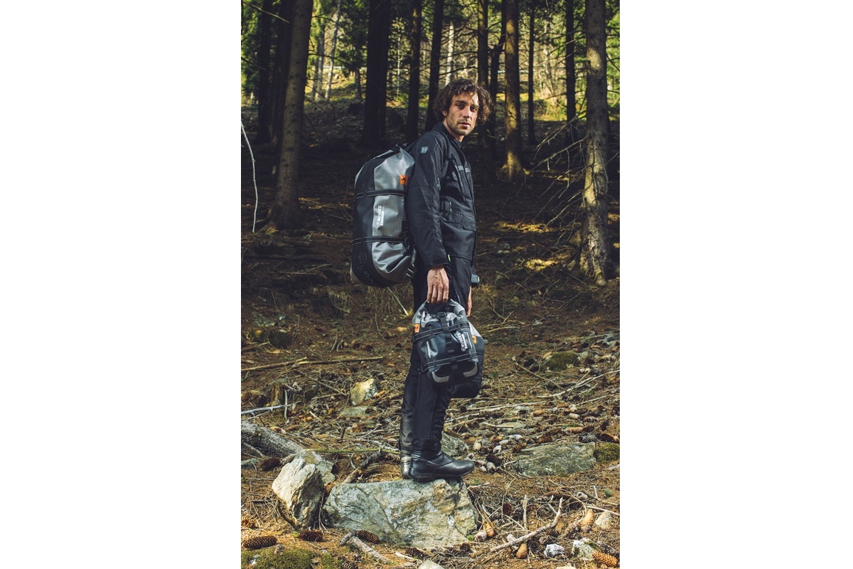 Linea de bolsas Kappa K'Rugged en acción