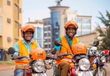 Mototaxista en Uganda