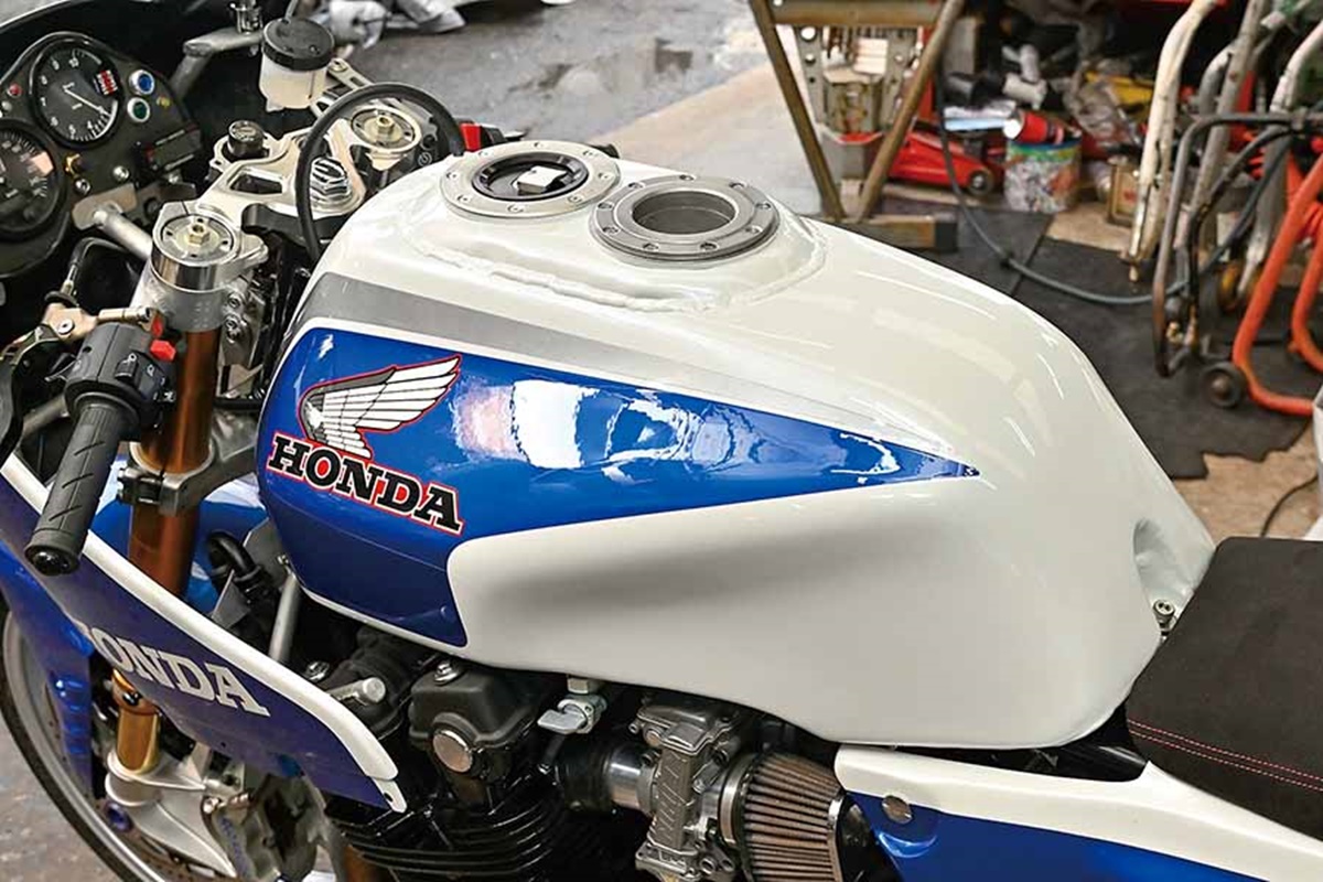 Honda CB1100RC en detalle
