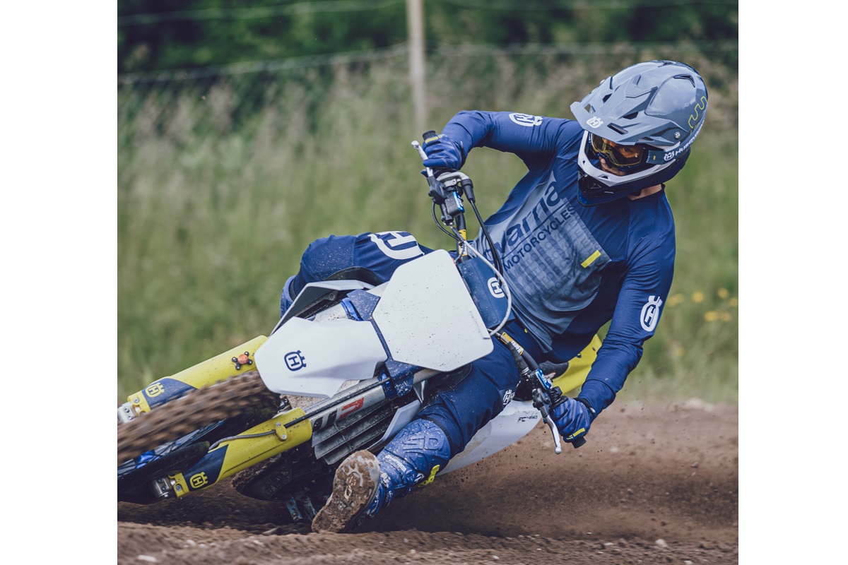 Colección de ropa Husqvarna 2023