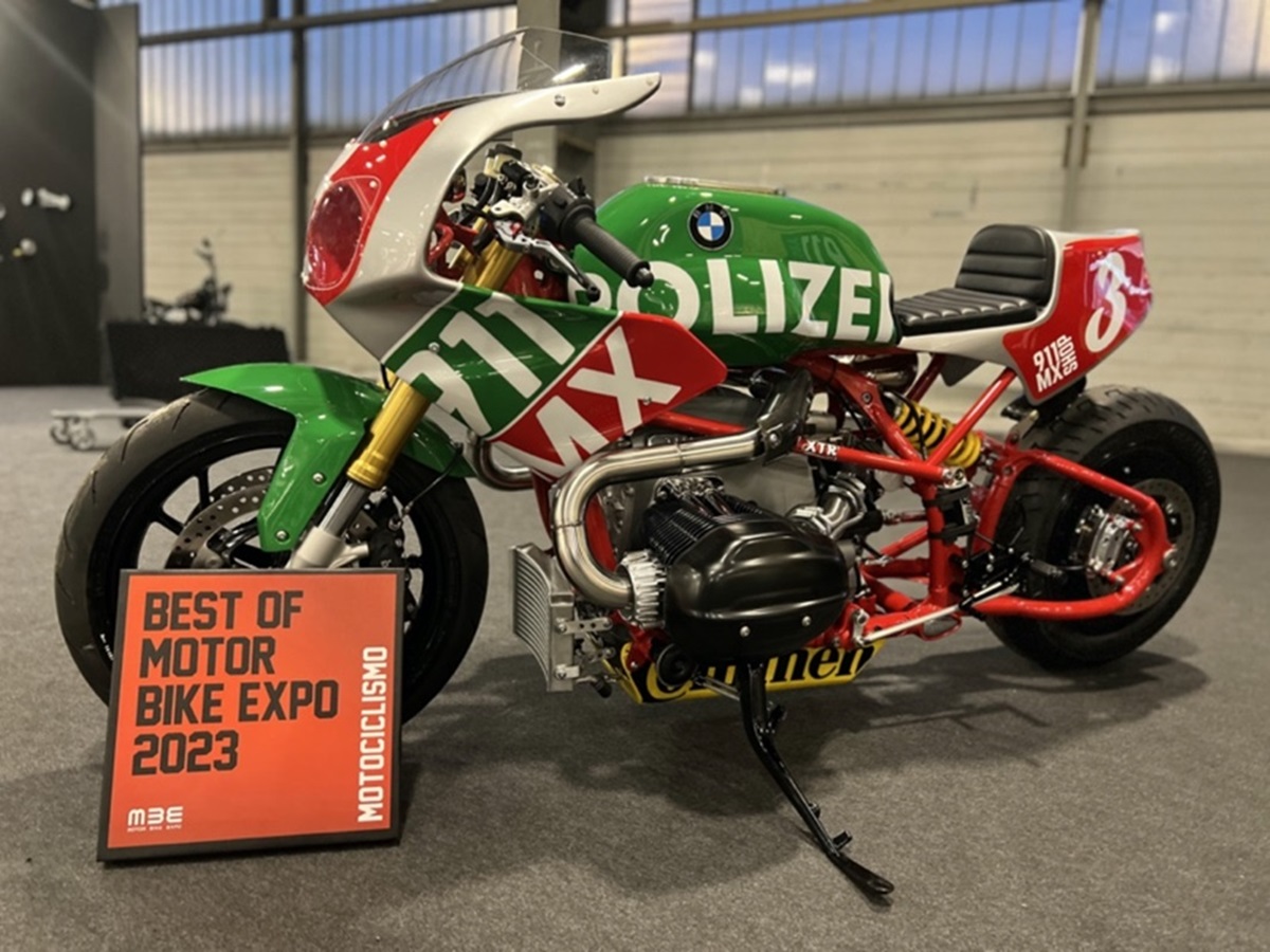 BMW R18 Blitzkrieg