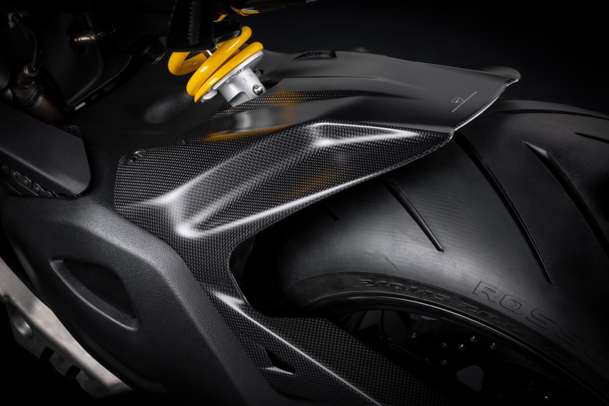 Paquetes de equipamiento Ducati Performance para la Diavel V4