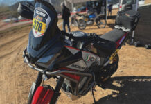 La Moto Morini X-Cape ADV-R en el paddock de la Basella Race