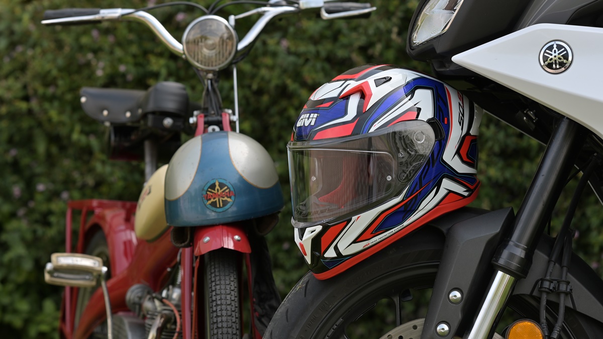 20 Aniversario de los cascos GIVI