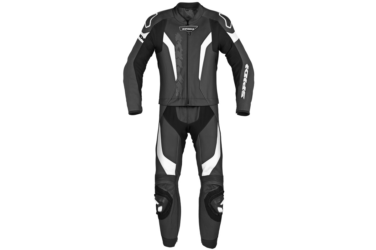 Equipamiento deportivo SPIDI 2023