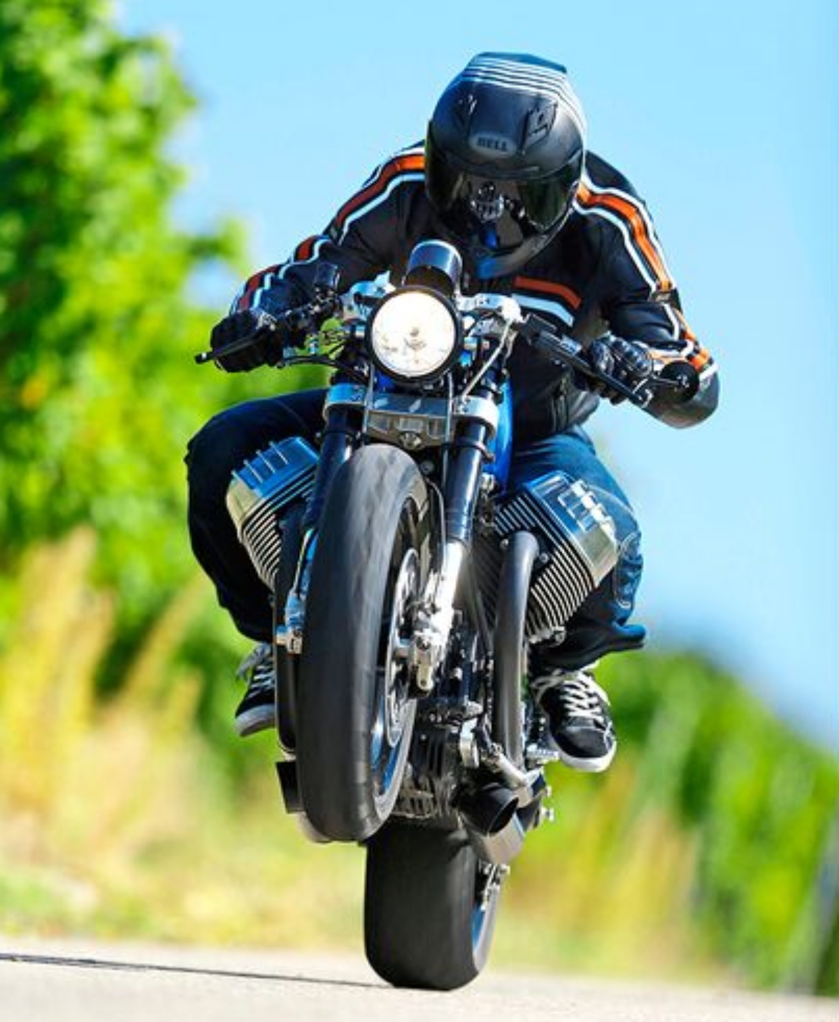 radical_guzzi_8