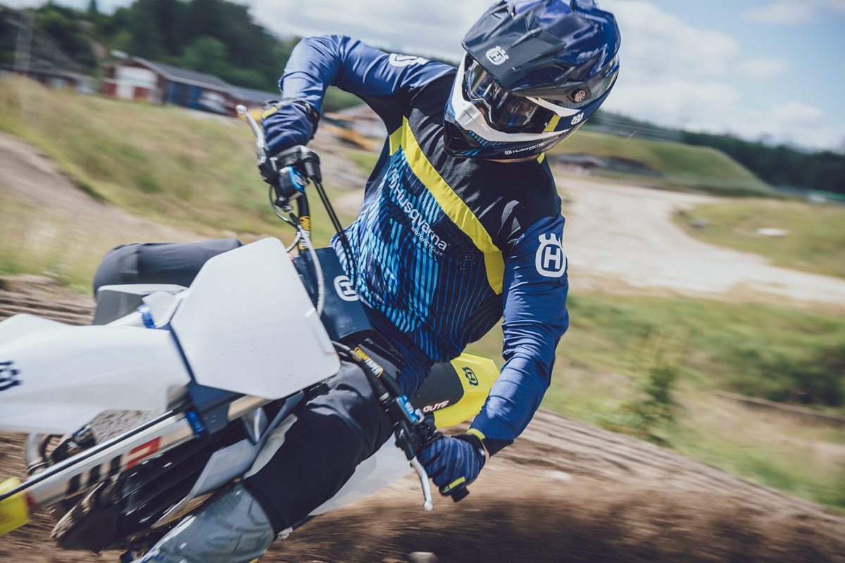 Colección de ropa Husqvarna 2023