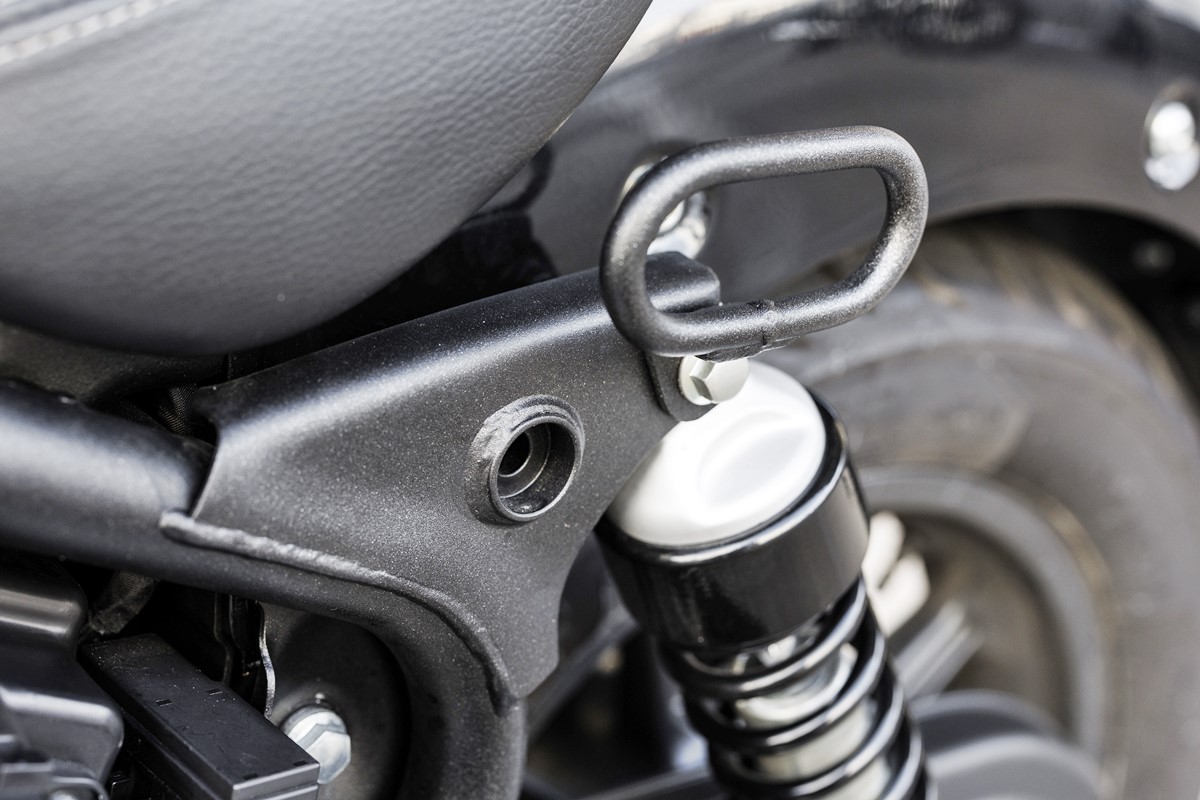 royal_enfield_super_meteor_650-69
