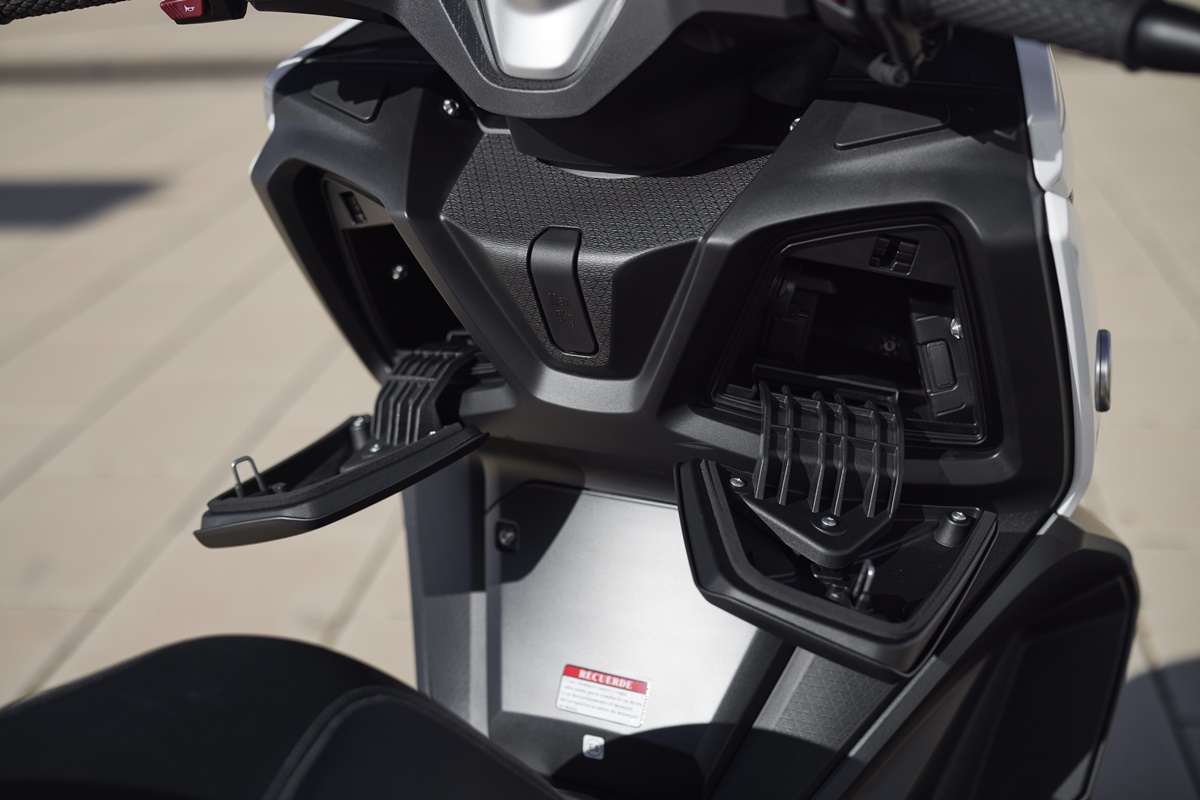 Voge SR4 Max 2023 en detalle