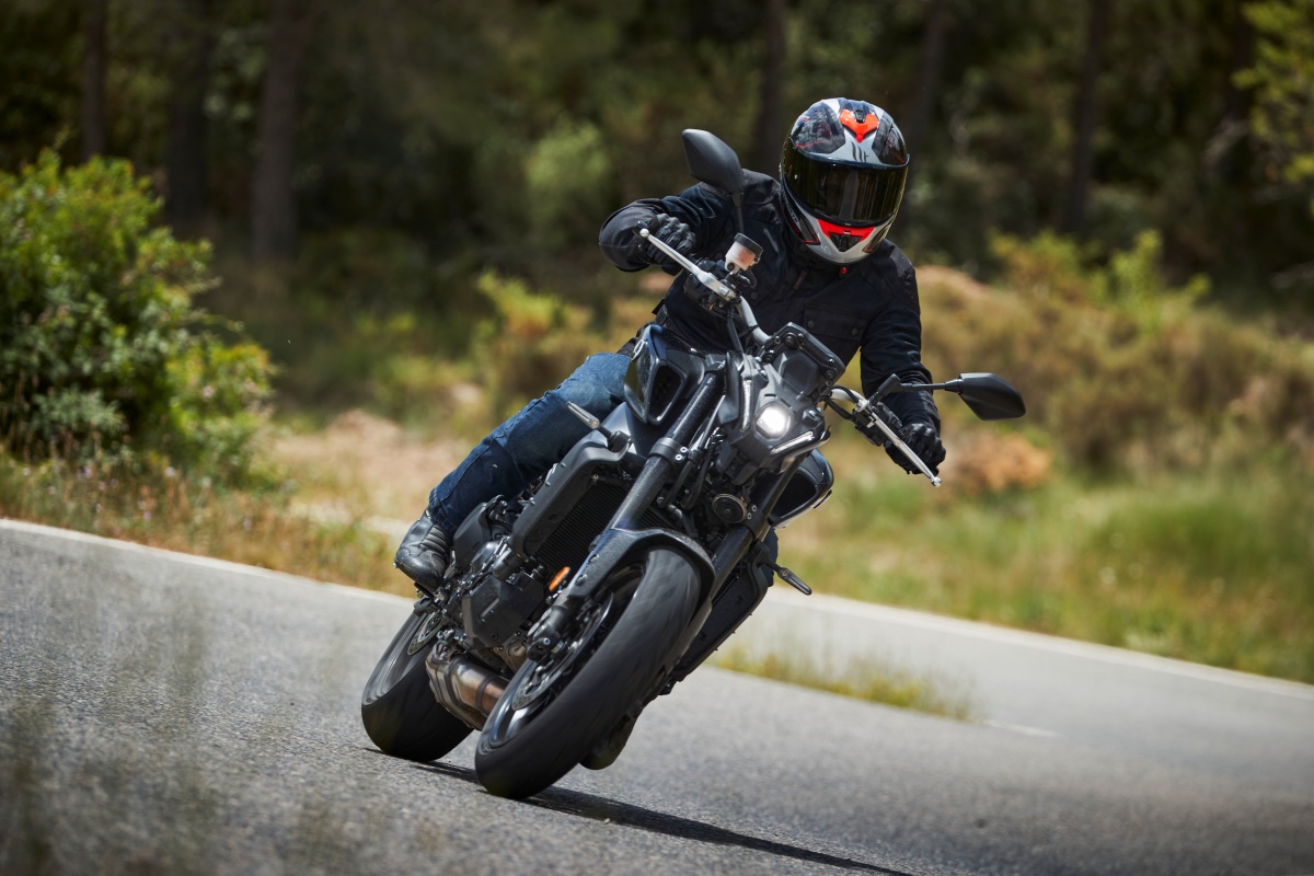 yamaha_mt09_35kw_018