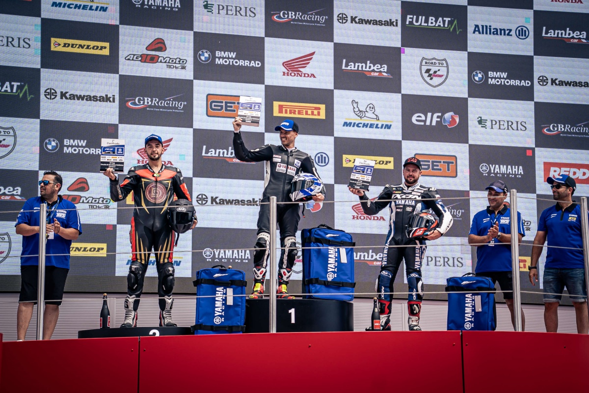 Los tres pilotos del podio español, al final de la temporada, se enfrentarán a los europeos en la R7 Superfinale