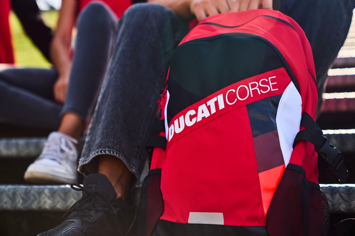 Colección de ropa Ducati 2023