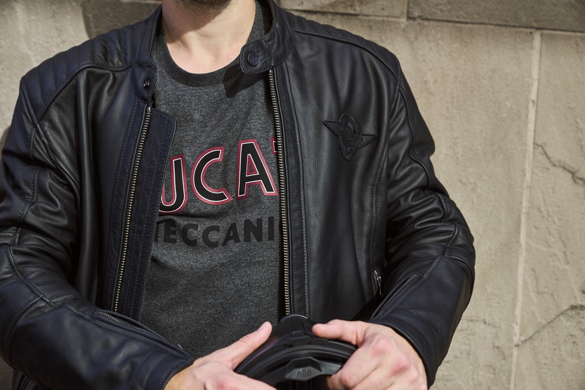 Colección de ropa Ducati 2023
