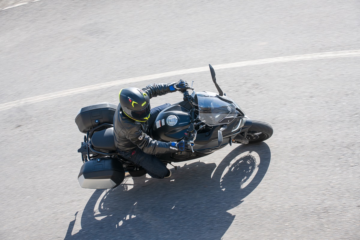 2023-02-23_cf_moto-1876