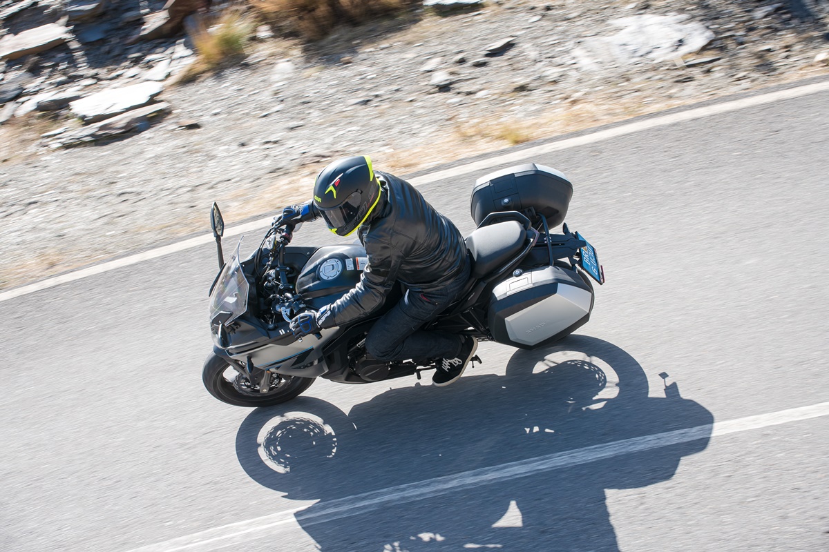 2023-02-23_cf_moto-2302