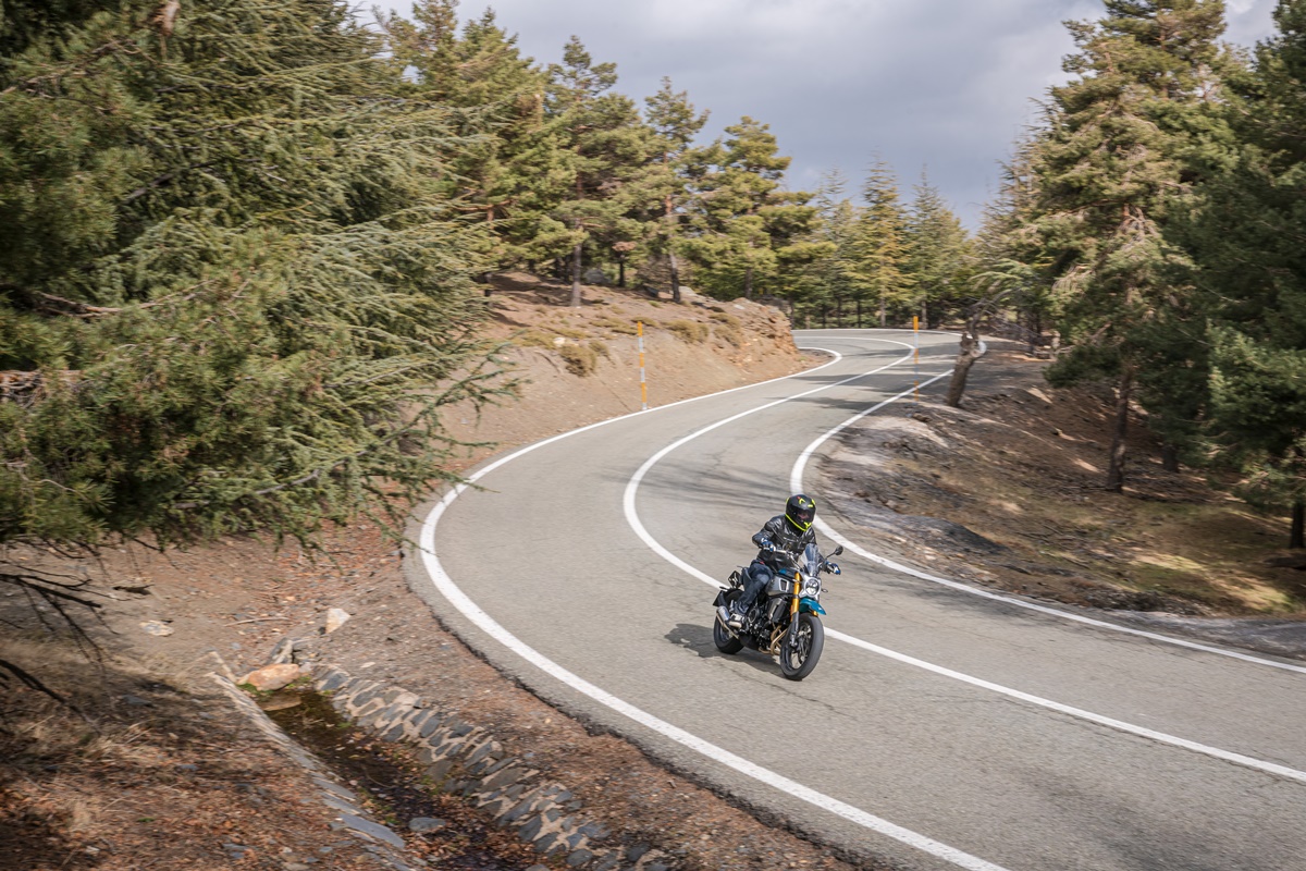 2023-02-23_cf_moto-240