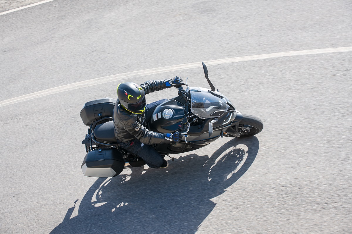 2023-02-23_cf_moto-2776