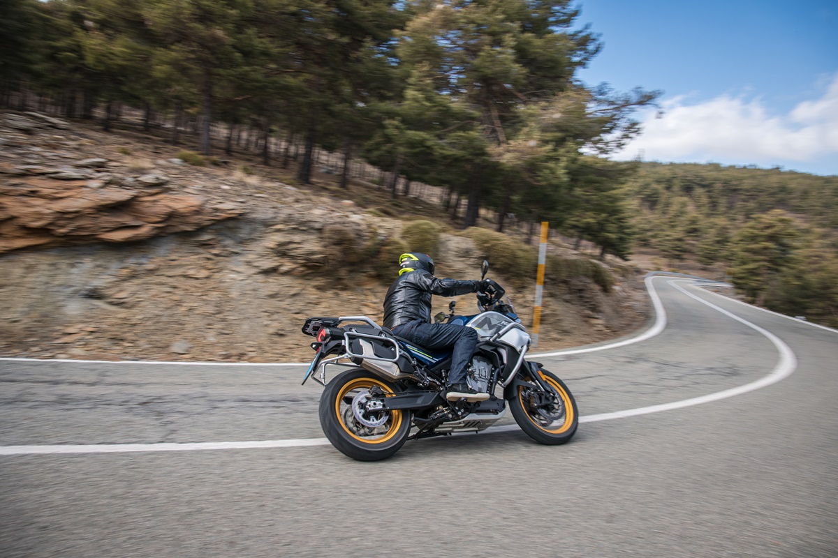 2023-02-23_cf_moto-2824