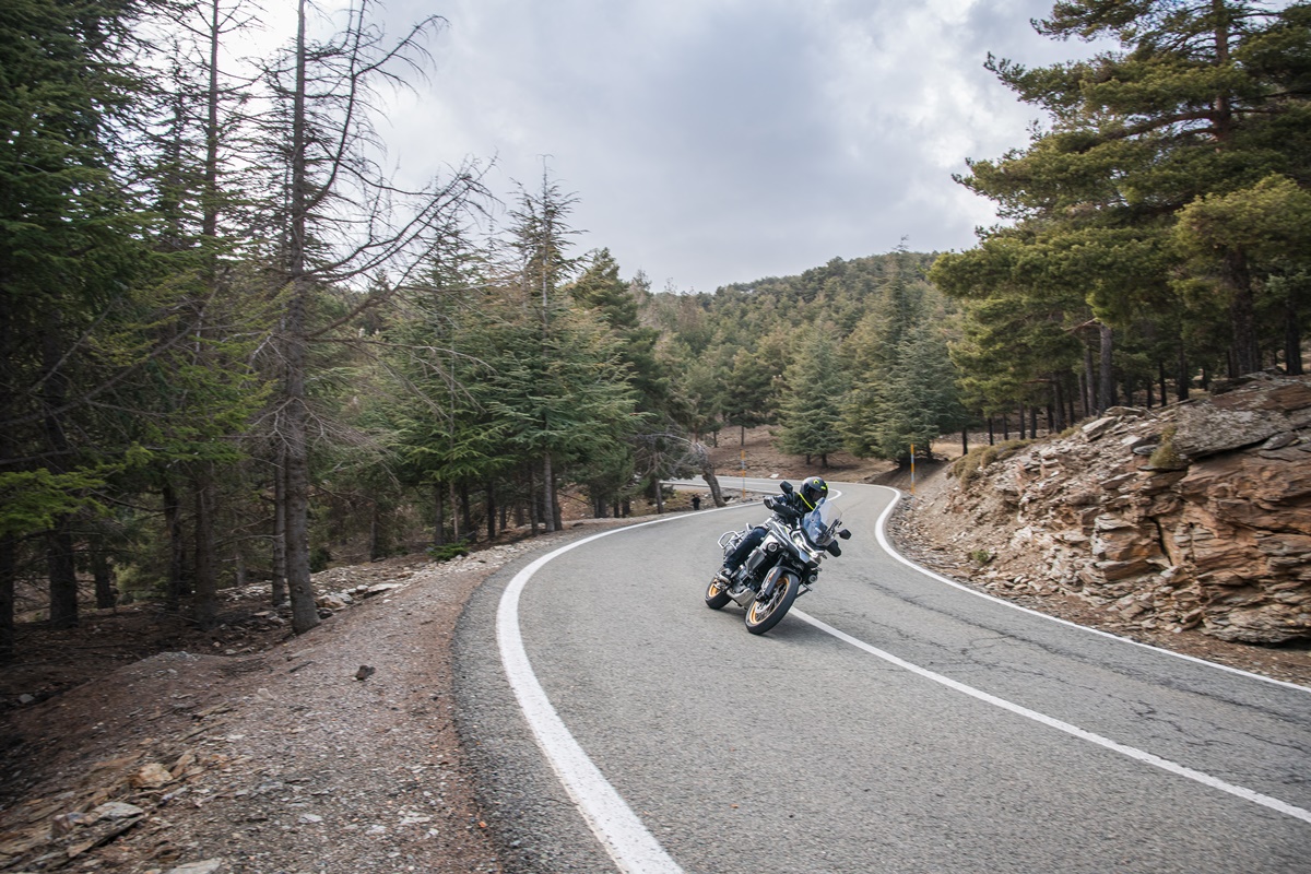 2023-02-23_cf_moto-2836