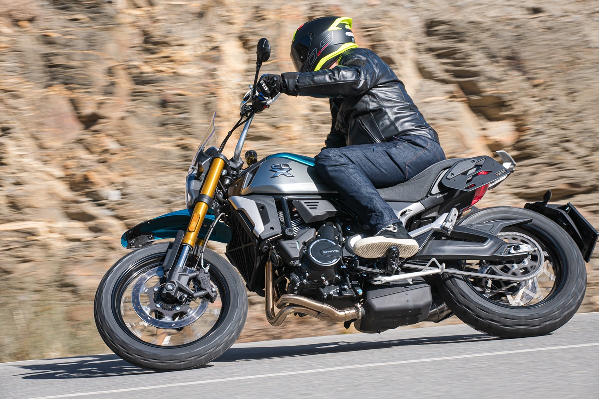 2023-02-23_cf_moto-3182