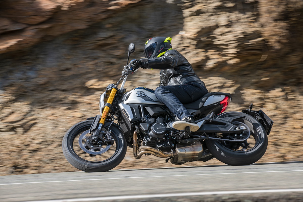 2023-02-23_cf_moto-3194