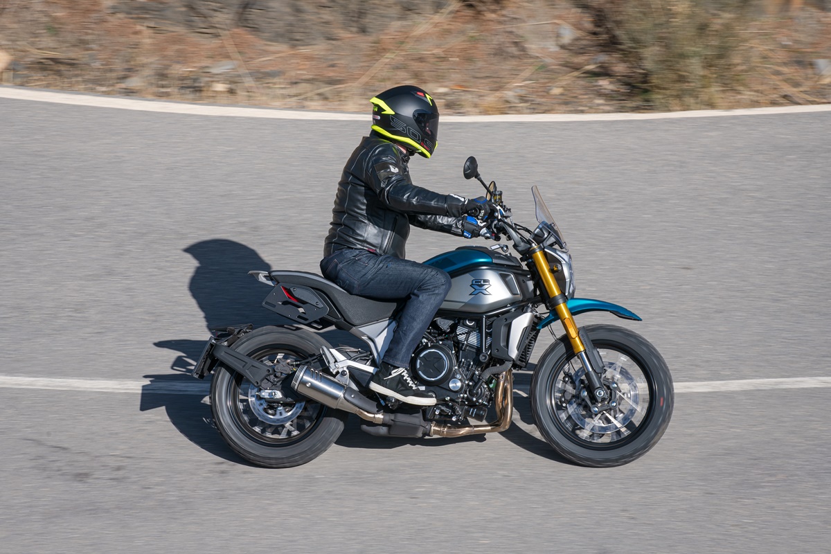 2023-02-23_cf_moto-3866