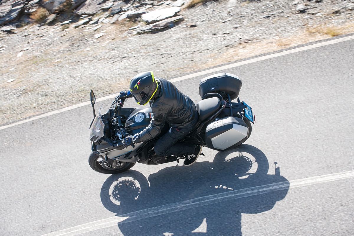 2023-02-23_cf_moto-3948