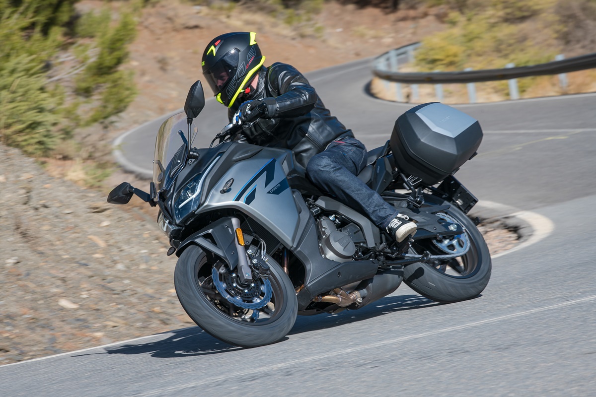 2023-02-23_cf_moto-604