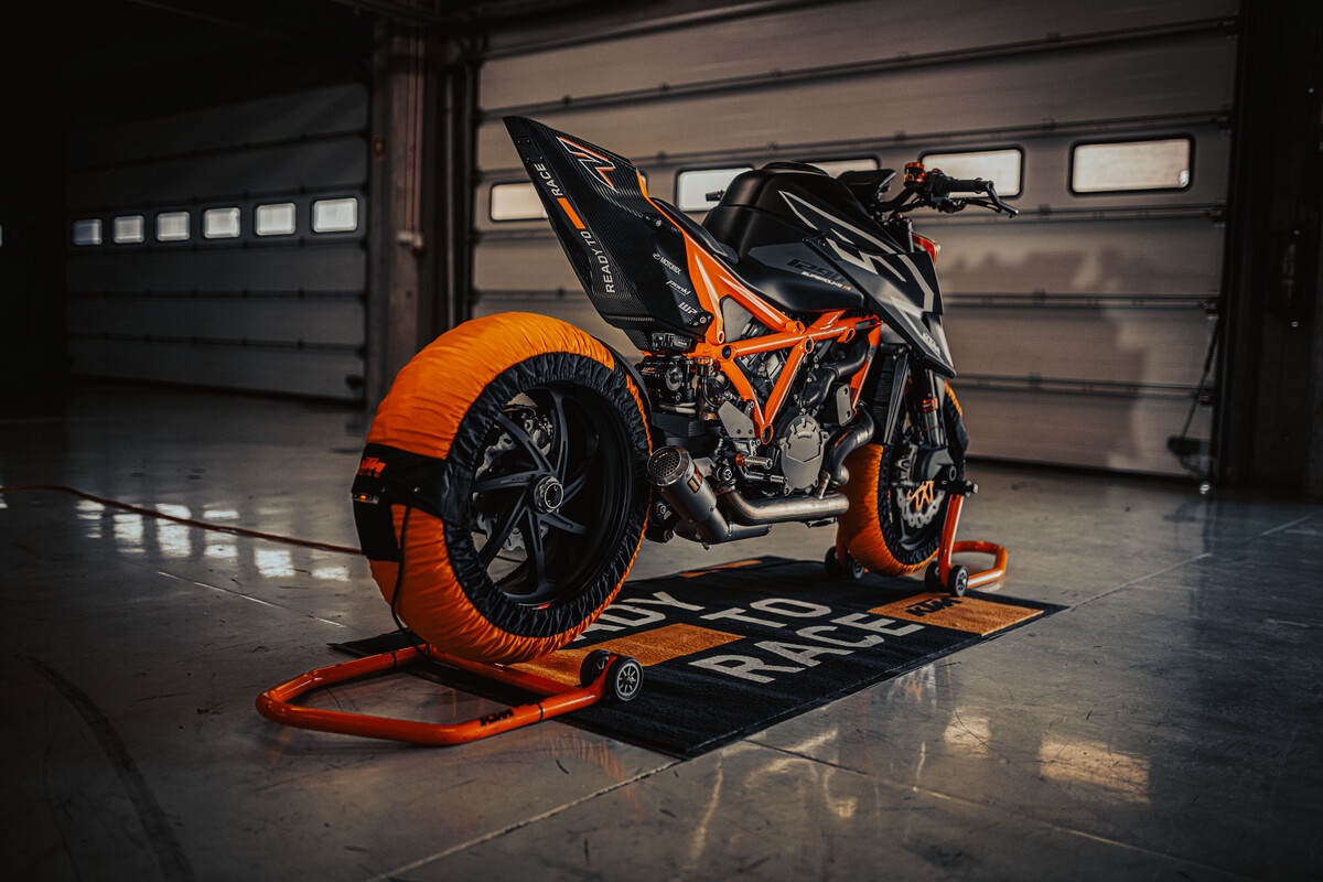 KTM 1290 Super Duke RR 2023