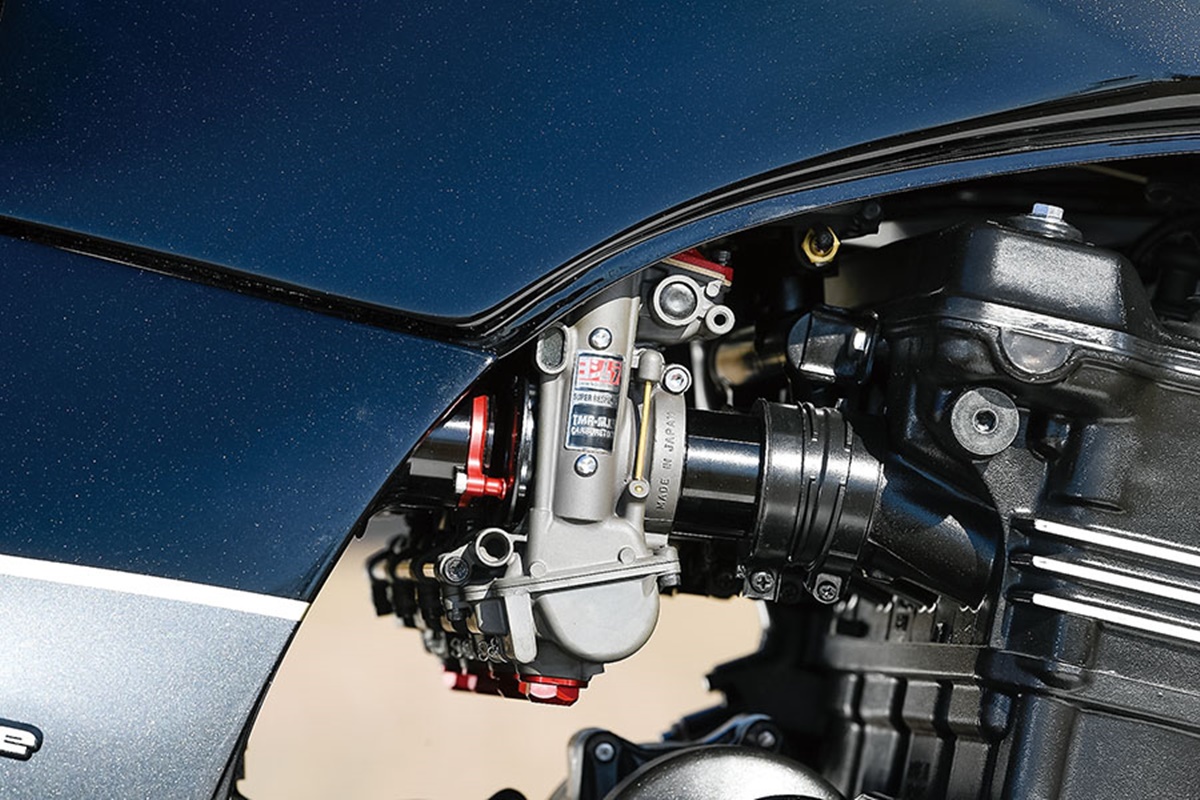 Kawasaki GPZ900R Type-R by AC Sanctuary en detalle