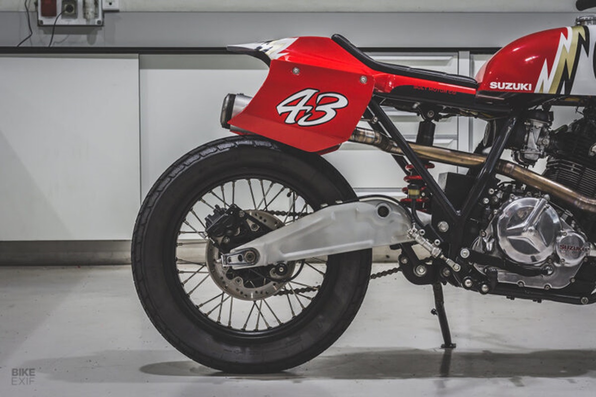 Suzuki DR Big #BOLT43 en detalle