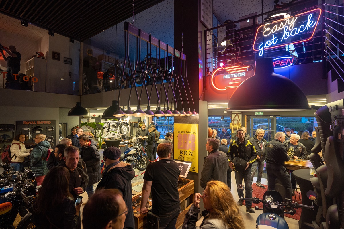 Inauguración concesionario oficial Royal Enfield en Madrid