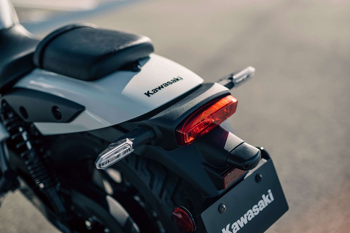 Kawasaki Eliminator 400/Eliminator SE 2023 en detalle