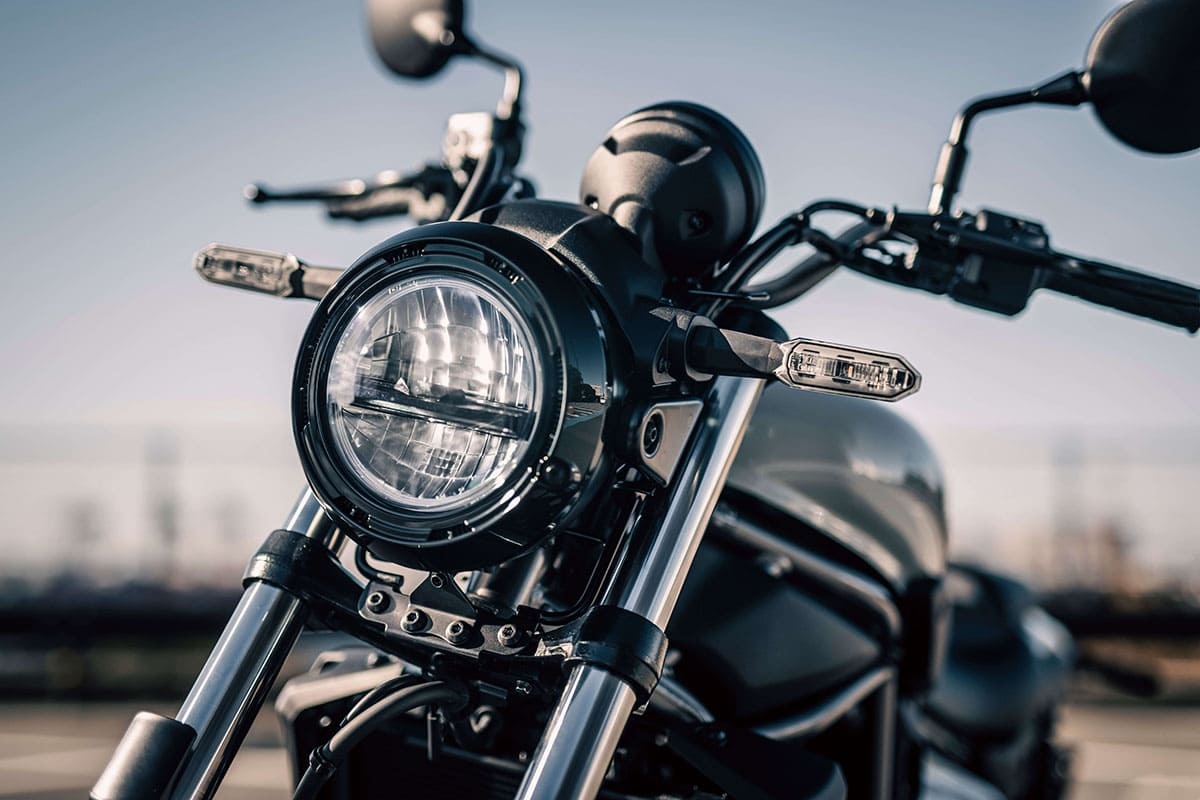 Kawasaki Eliminator 400/Eliminator SE 2023 en detalle