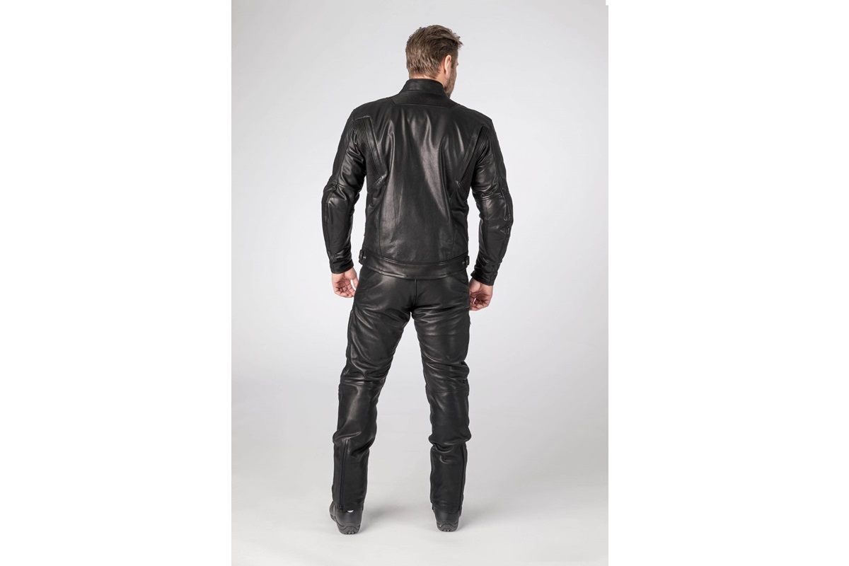 Chaqueta de cuero Racken y los pantalones Rinn