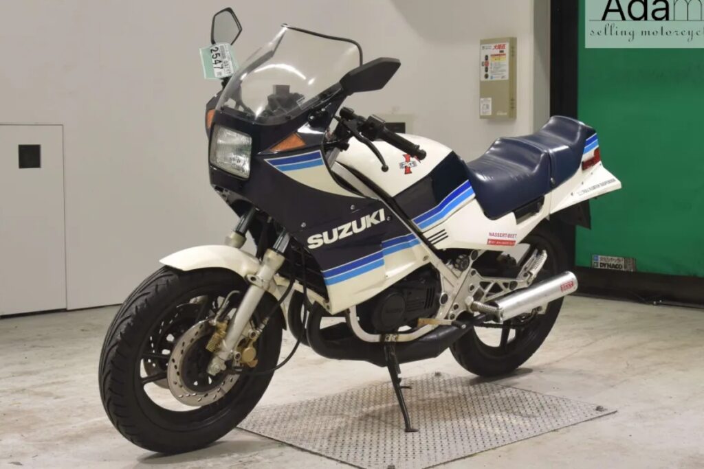 250 Rg St La Suzuki RG 250 Gamma cumple 40 años