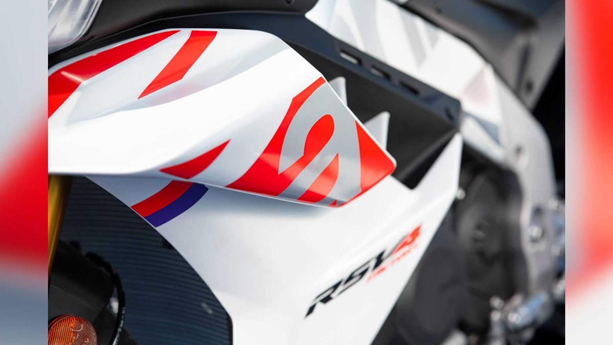 Presentación oficial de las nuevas Aprilia RSV4 Factory y Tuono Factory 2023