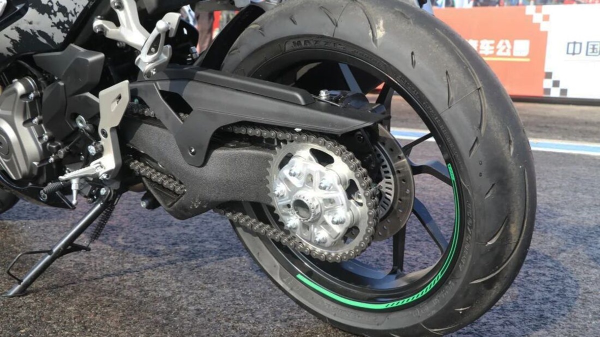 Benelli Tornado 402 2023 en detalle