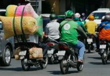 En países con bajos recursos económicos la moto tiene una gran importancia