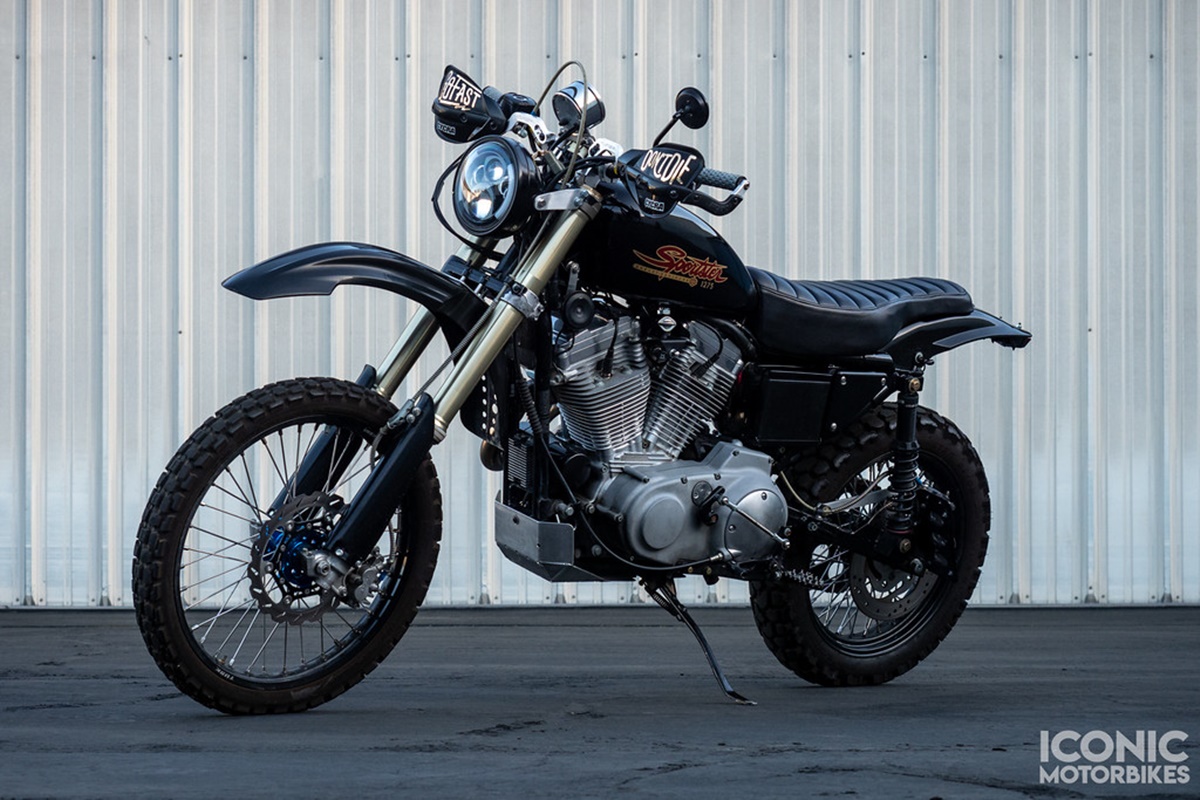 Harley-Davidson Sportster 883 scrambler